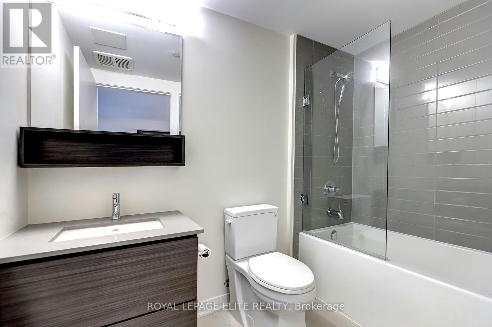 303-340 Plains Road E, Burlington, ON, L7T 2C8 - 18
