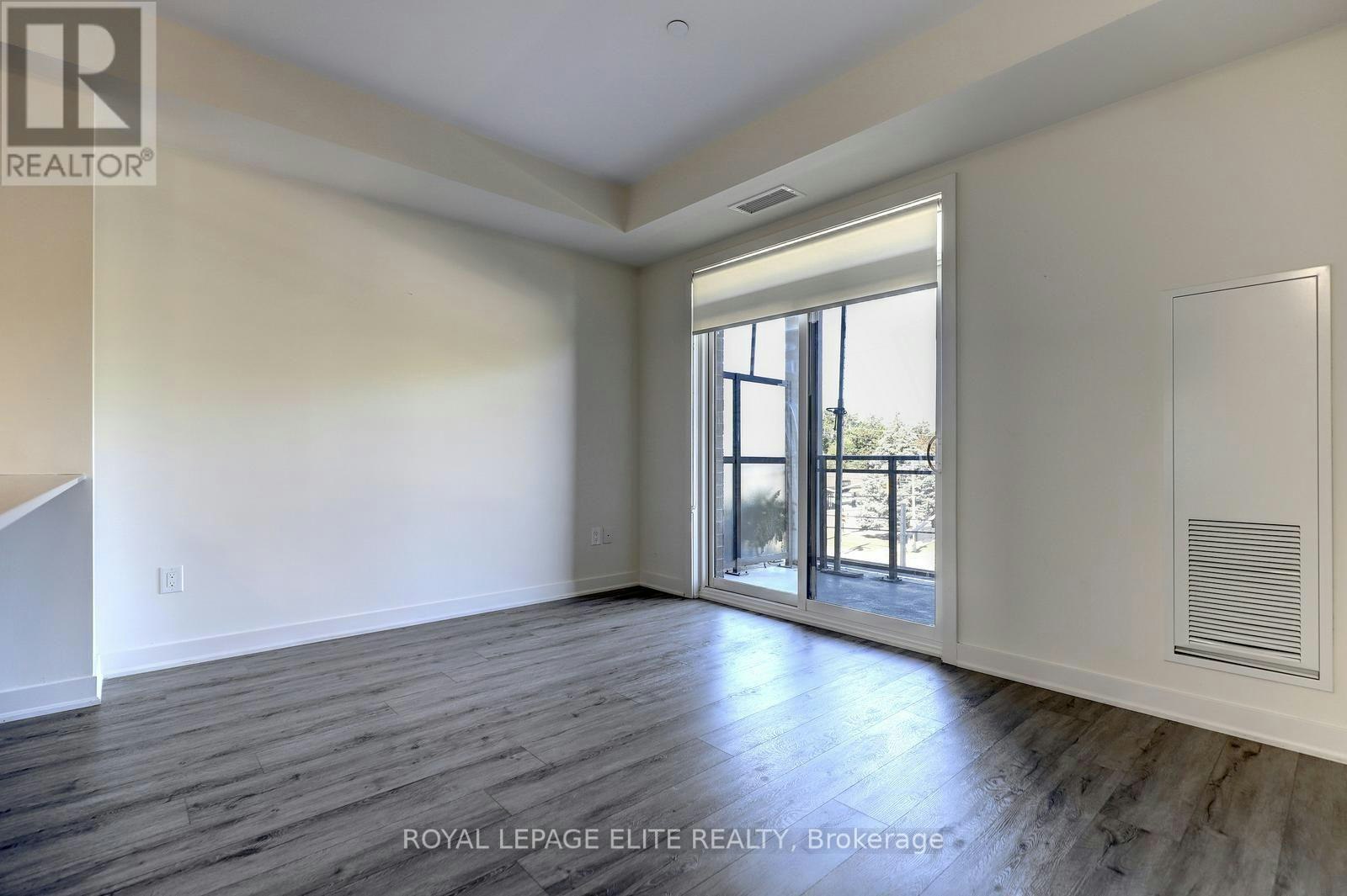 303-340 Plains Road E, Burlington, ON, L7T 2C8 - 14