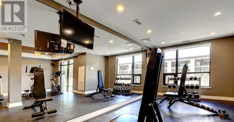 303-340 Plains Road E, Burlington, ON, L7T 2C8 - 34