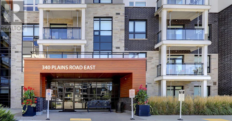 303-340 Plains Road E, Burlington, ON, L7T 2C8 - 2