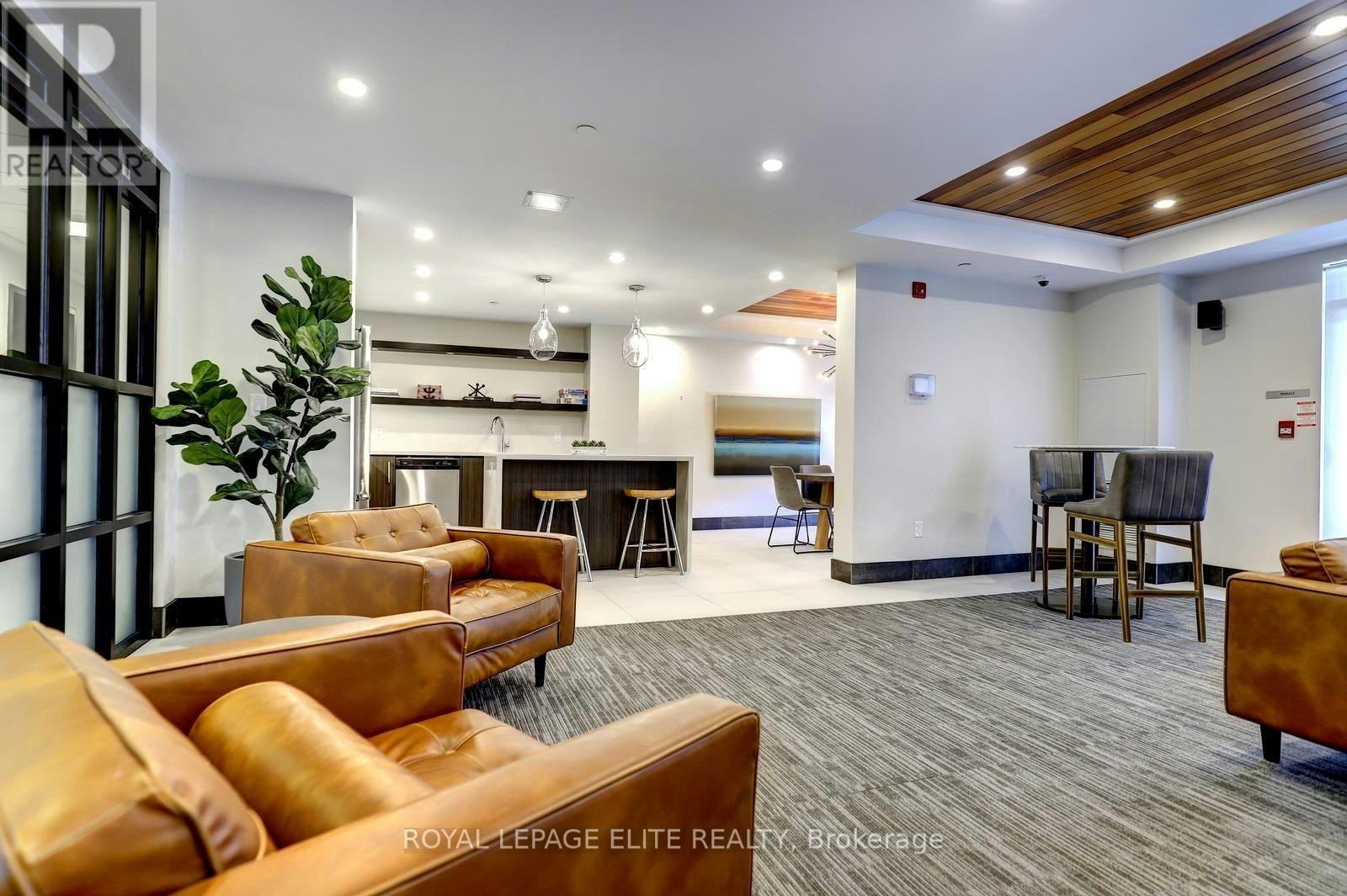 303-340 Plains Road E, Burlington, ON, L7T 2C8 - 31