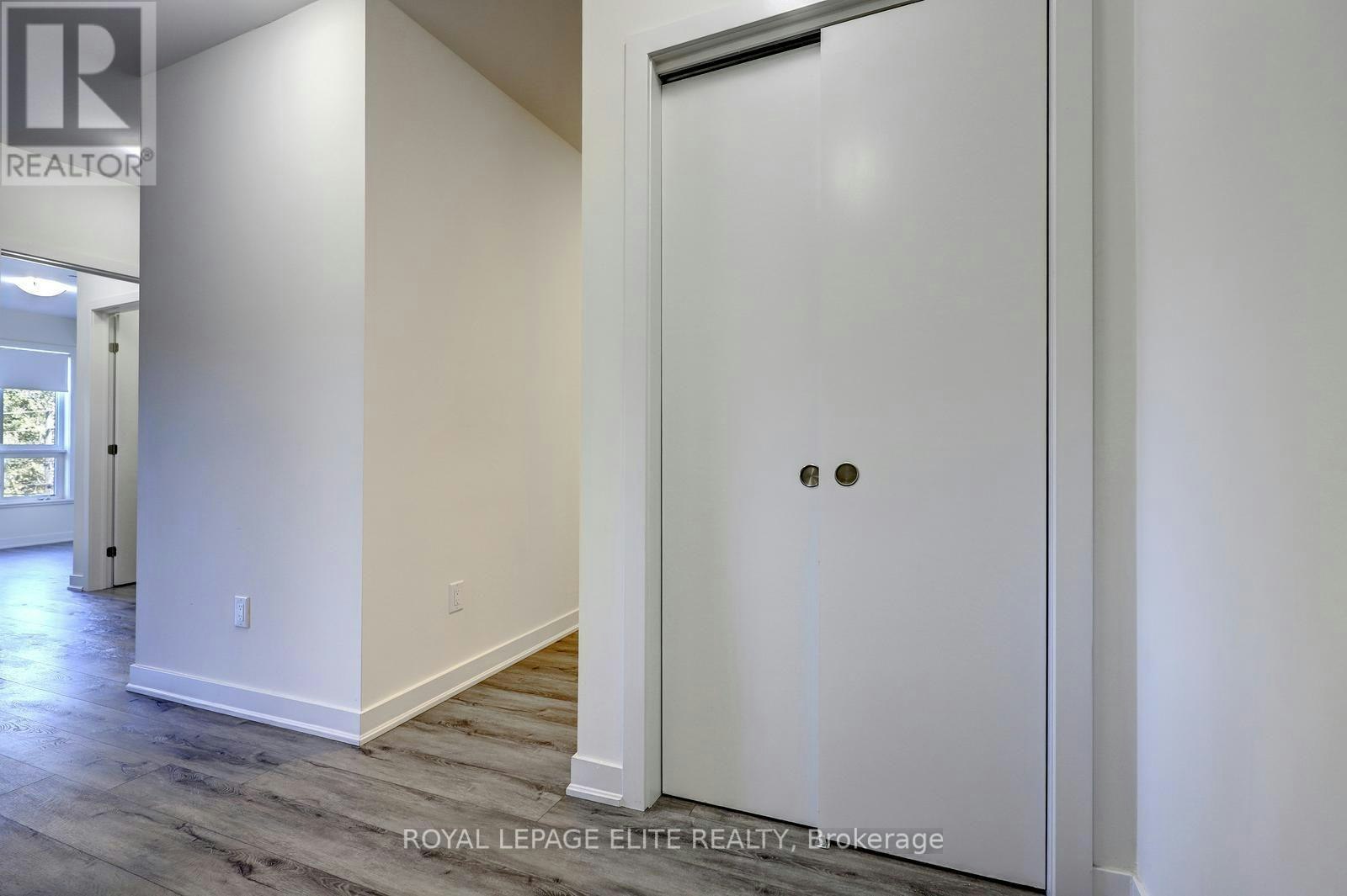 303-340 Plains Road E, Burlington, ON, L7T 2C8 - 7