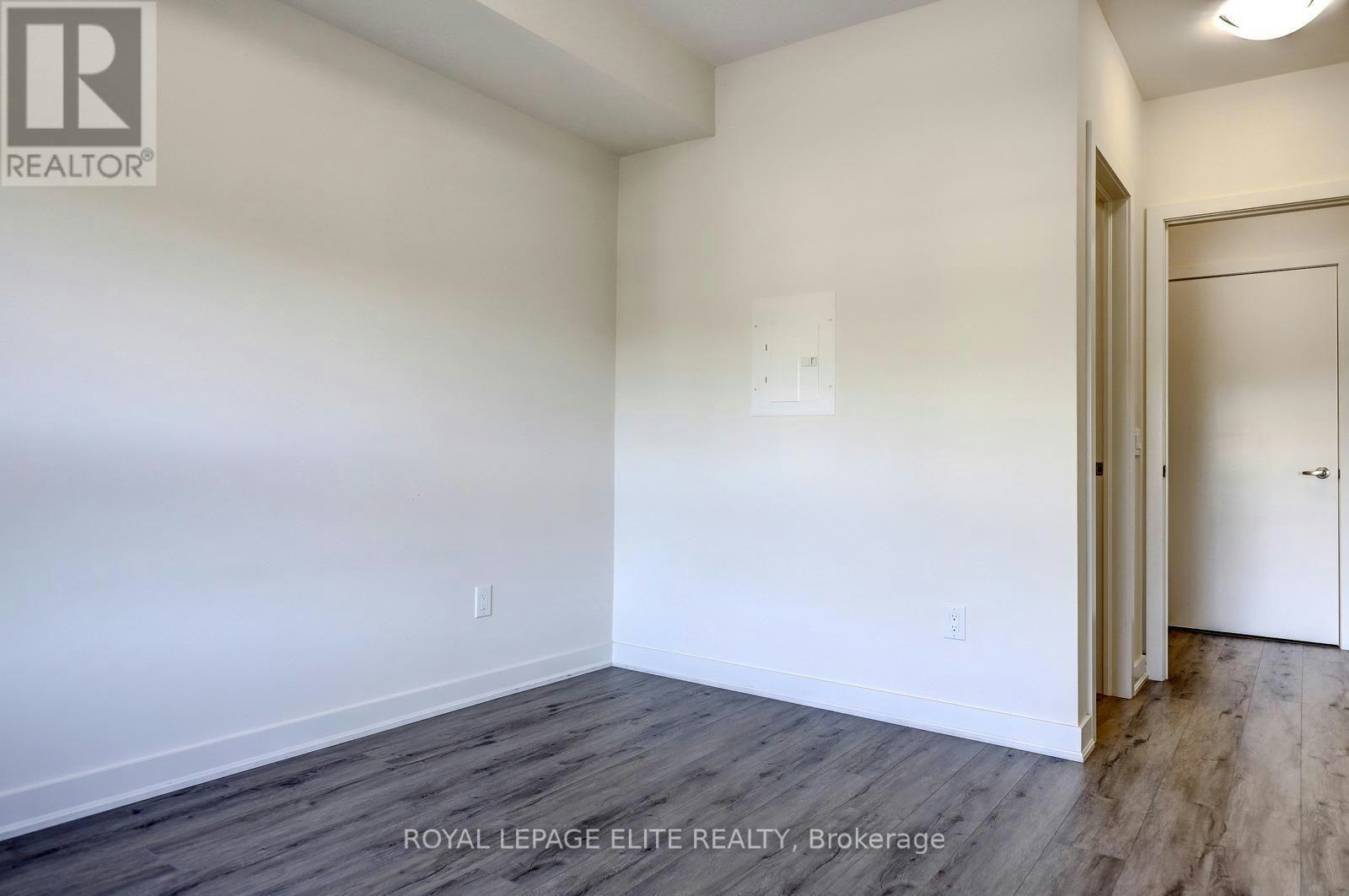 303-340 Plains Road E, Burlington, ON, L7T 2C8 - 23