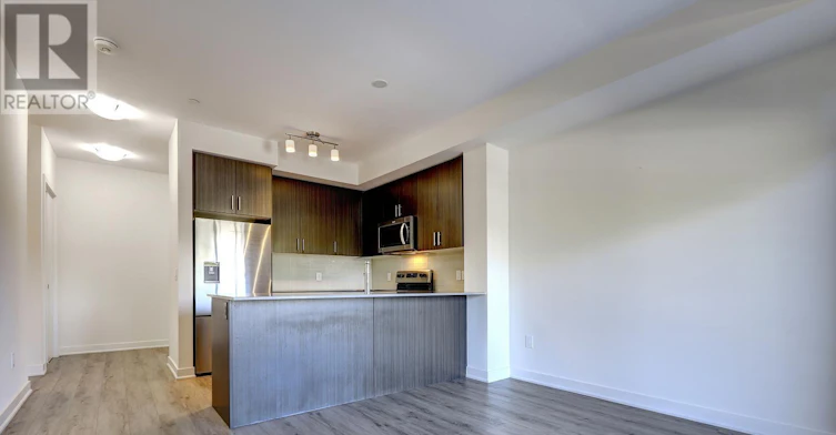 303-340 Plains Road E, Burlington, ON, L7T 2C8 - 15