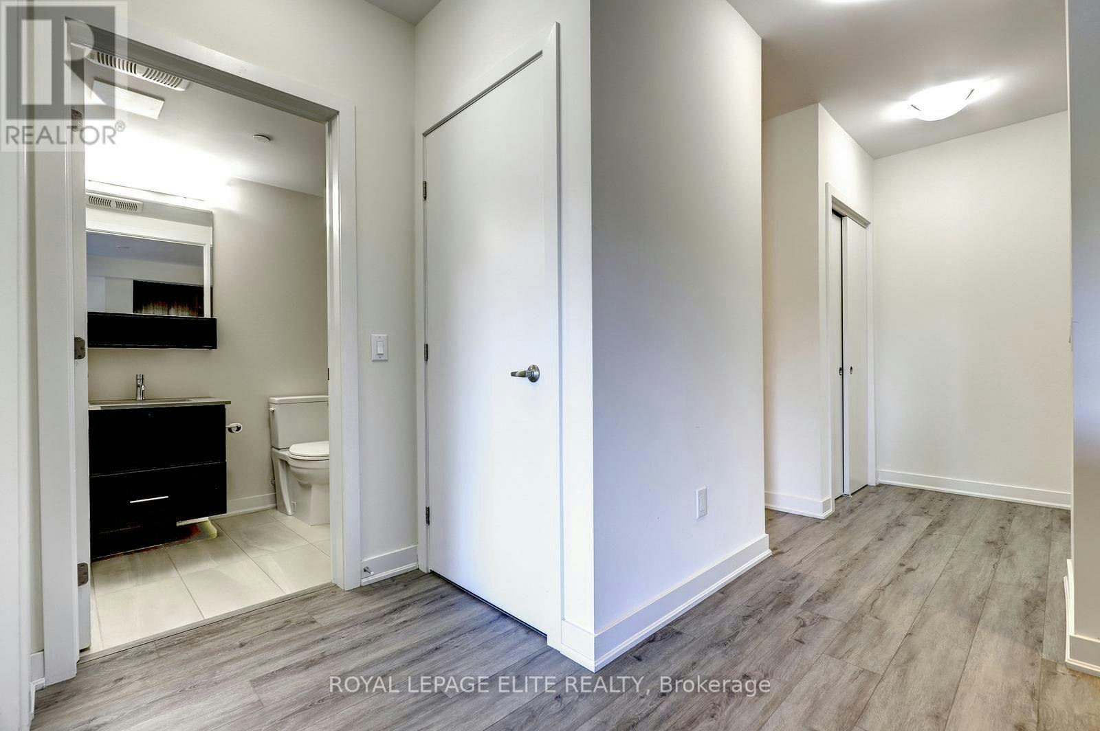 303-340 Plains Road E, Burlington, ON, L7T 2C8 - 17