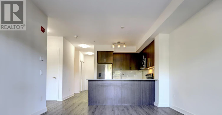303-340 Plains Road E, Burlington, ON, L7T 2C8 - 16
