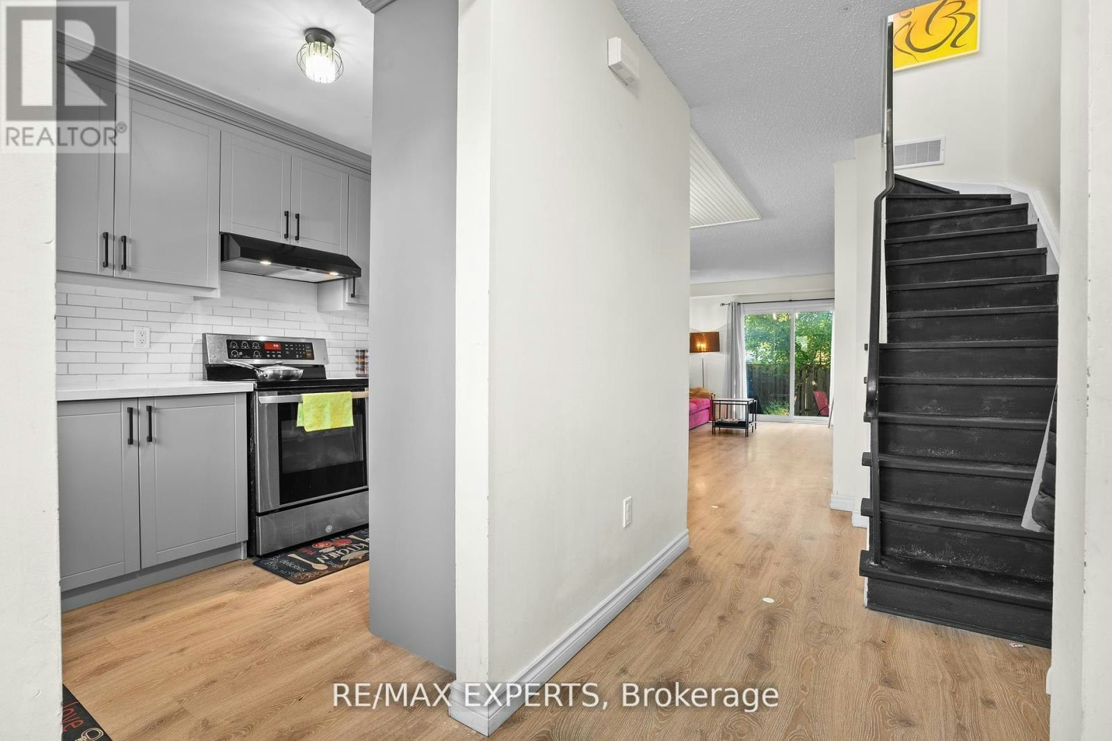 35-2779 Gananoque Drive, Mississauga, ON, L5N 2E4 - 4