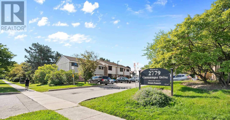 35-2779 Gananoque Drive, Mississauga, ON, L5N 2E4 - 2