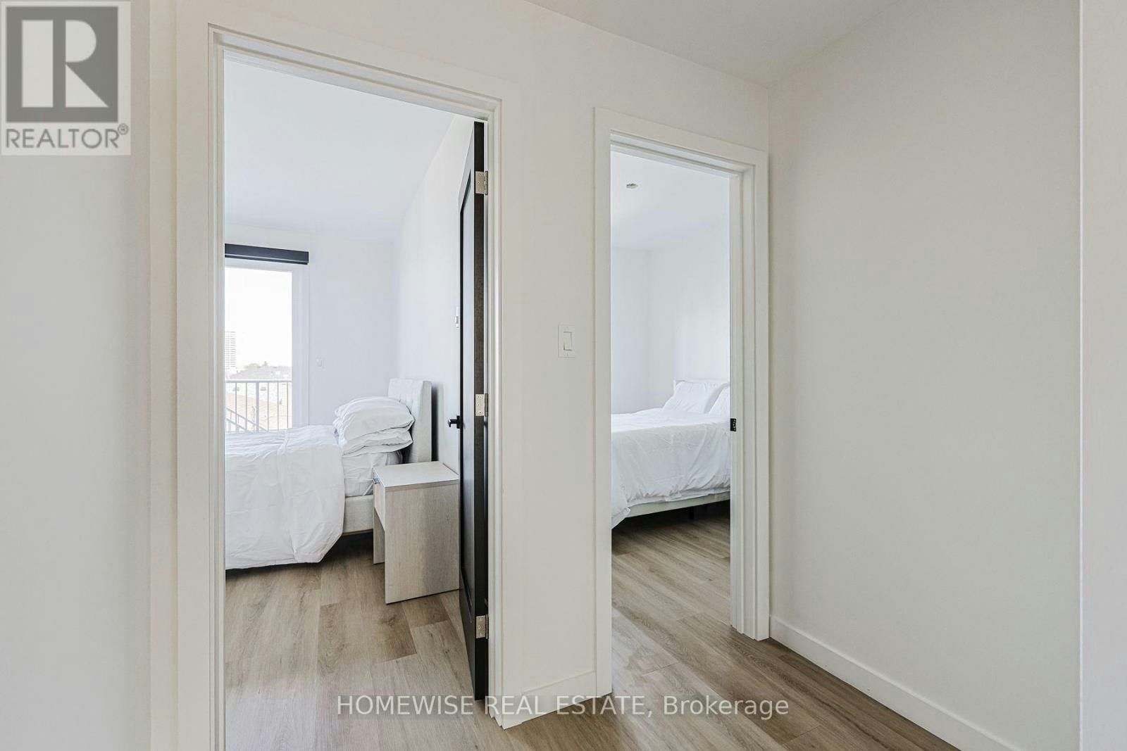 3-159 Locksley Avenue, Toronto, ON, M6B 3N6 - 27