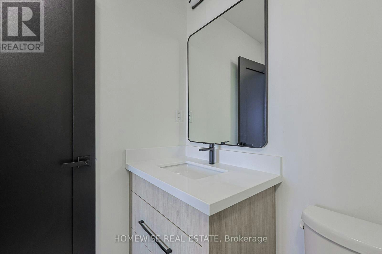 3-159 Locksley Avenue, Toronto, ON, M6B 3N6 - 24