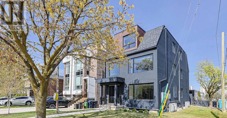 3-159 Locksley Avenue, Toronto, ON, M6B 3N6