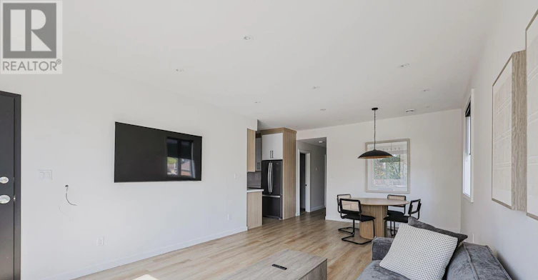 3-159 Locksley Avenue, Toronto, ON, M6B 3N6 - 5