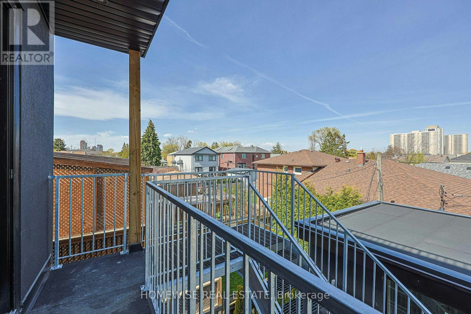 3-159 Locksley Avenue, Toronto, ON, M6B 3N6 - 37