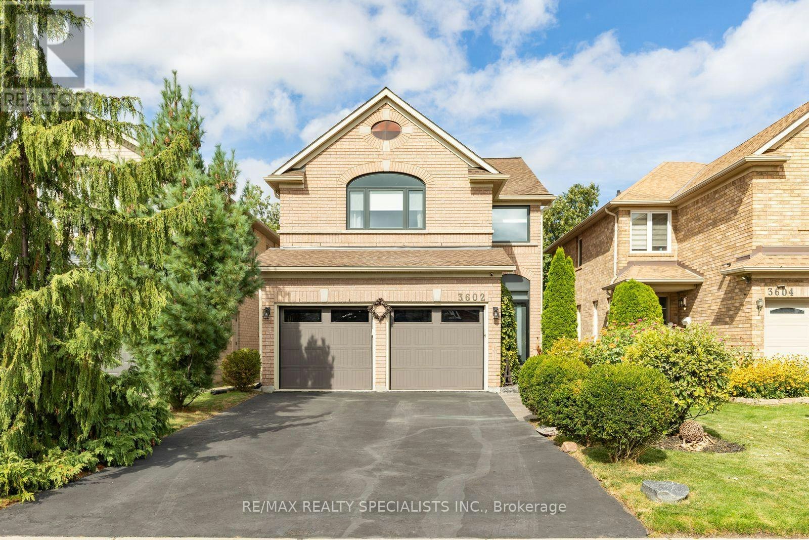 3602 Forest Bluff Crescent, Mississauga, ON, L5N 7W2