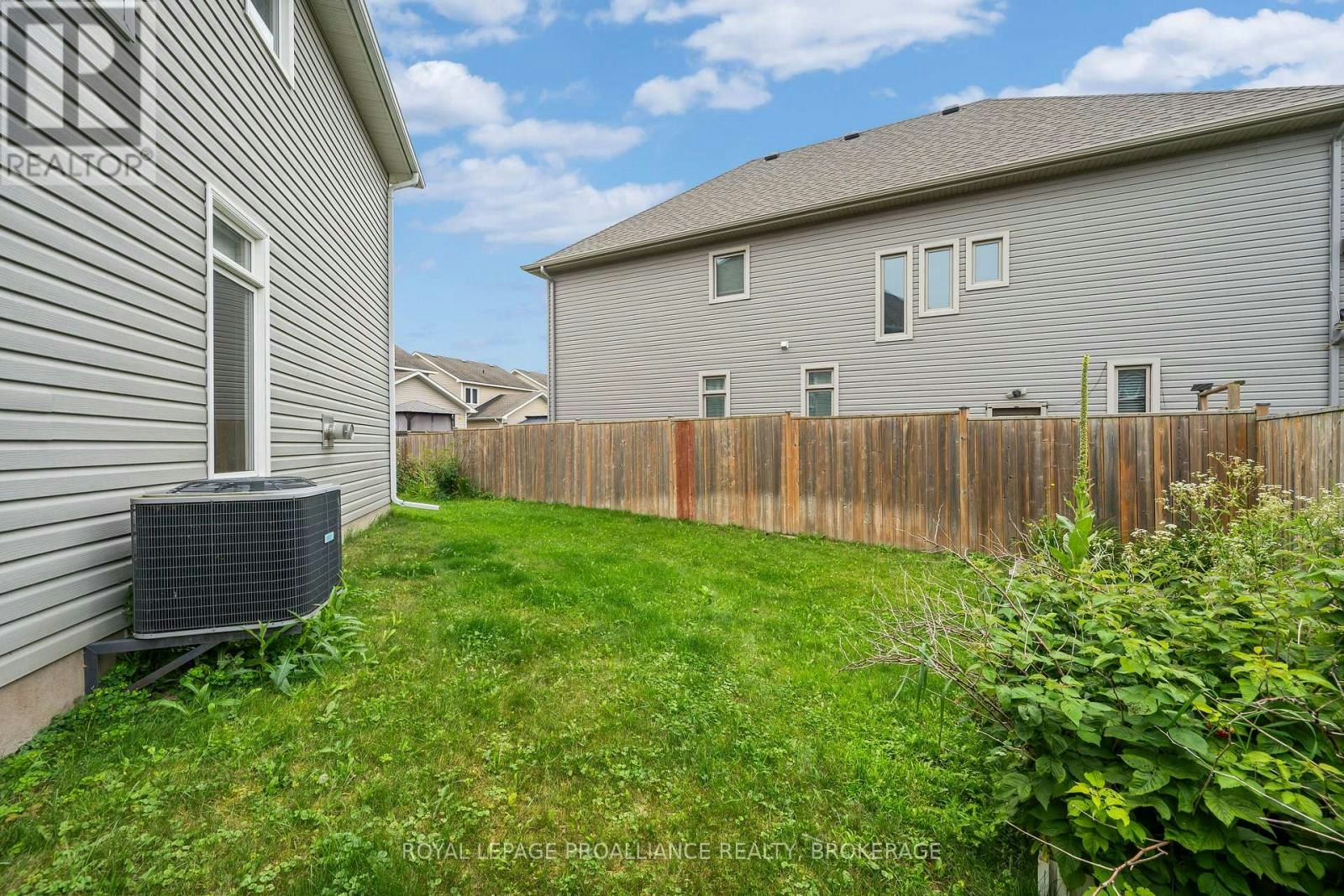 1397 Waterside Way, Kingston, ON, K7K 0E9 - 42