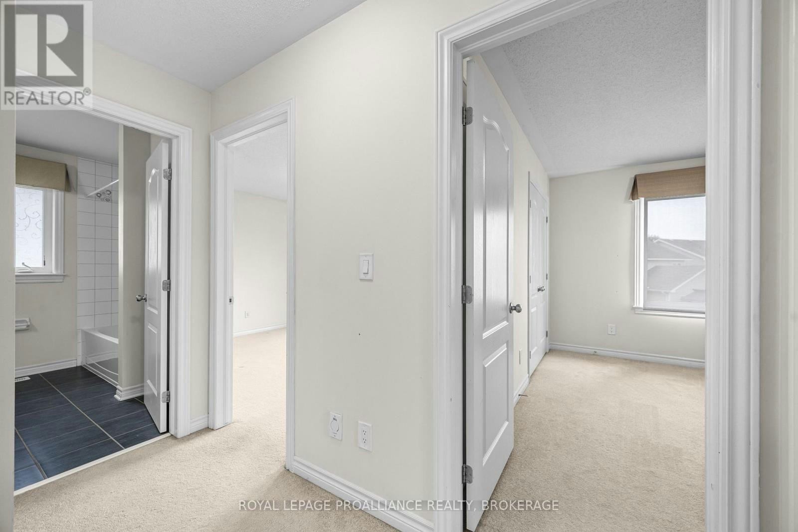 1397 Waterside Way, Kingston, ON, K7K 0E9 - 32