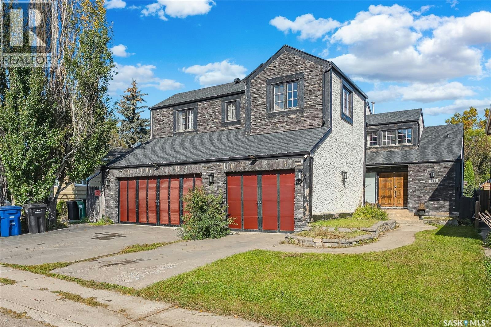 111 Christopher Road, Saskatoon, SK, S7J 3R8