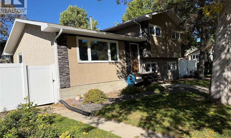 147 Fuhrmann Crescent