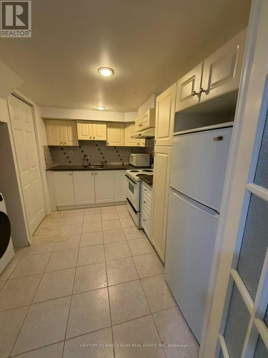 BASEMENT-139 Church Avenue, Toronto, ON, M2N 4G3 - 5