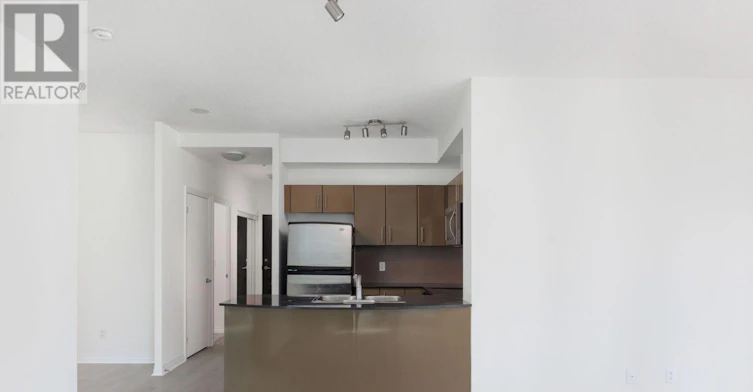 2711-16 Yonge Street, Toronto, ON, M5E 2A1 - 15