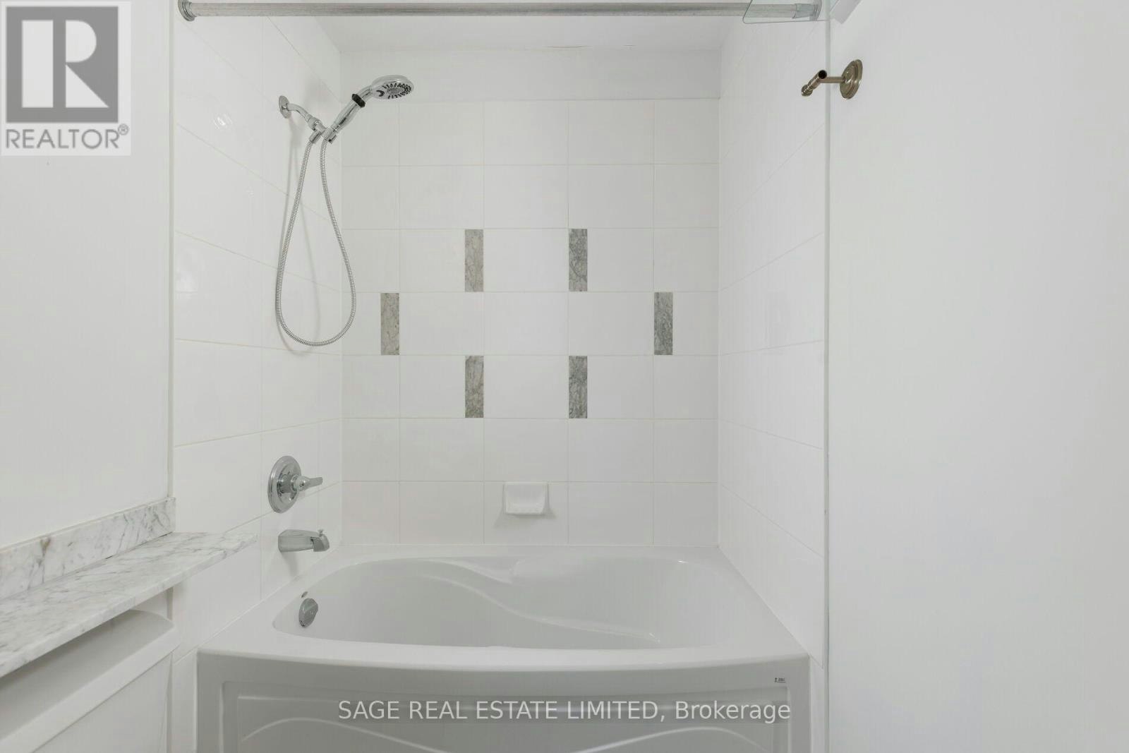 2711-16 Yonge Street, Toronto, ON, M5E 2A1 - 27