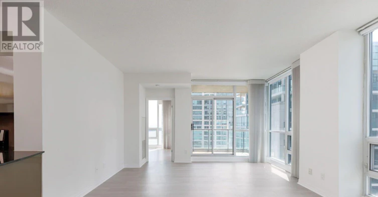 2711-16 Yonge Street, Toronto, ON, M5E 2A1 - 4