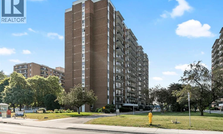 801-8591 Riverside Drive East