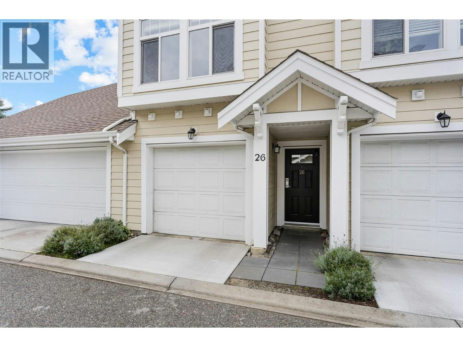 26-1853 Parkview Crescent - 2