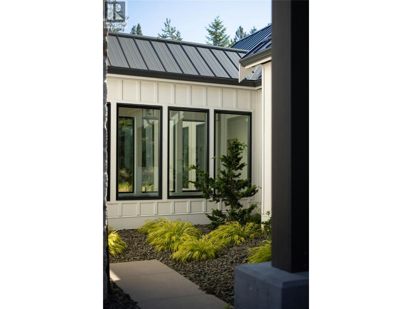 4485 Wallace Hill Road, Kelowna, BC, V1W 4C3 - 40
