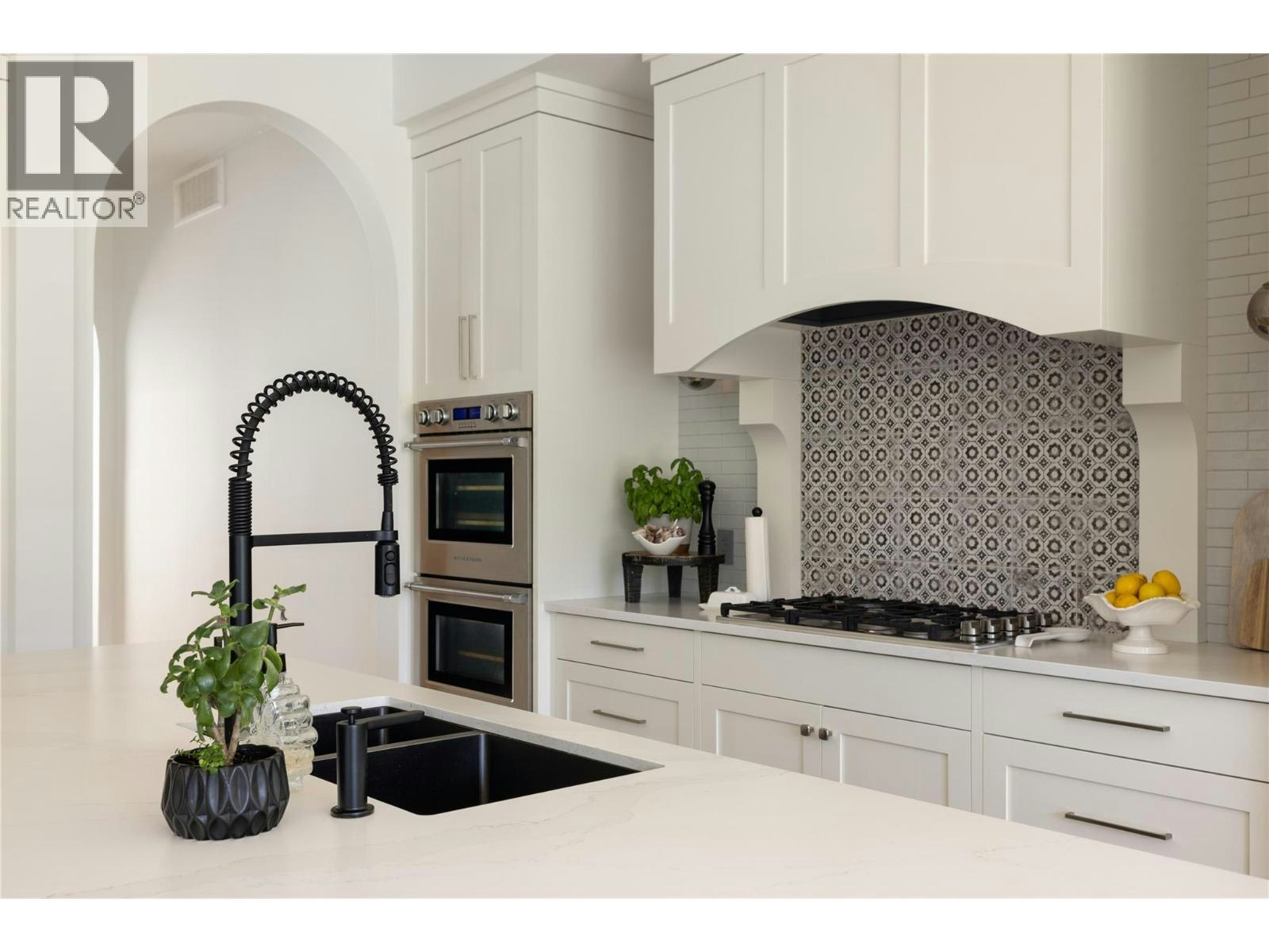 4485 Wallace Hill Road, Kelowna, BC, V1W 4C3 - 14