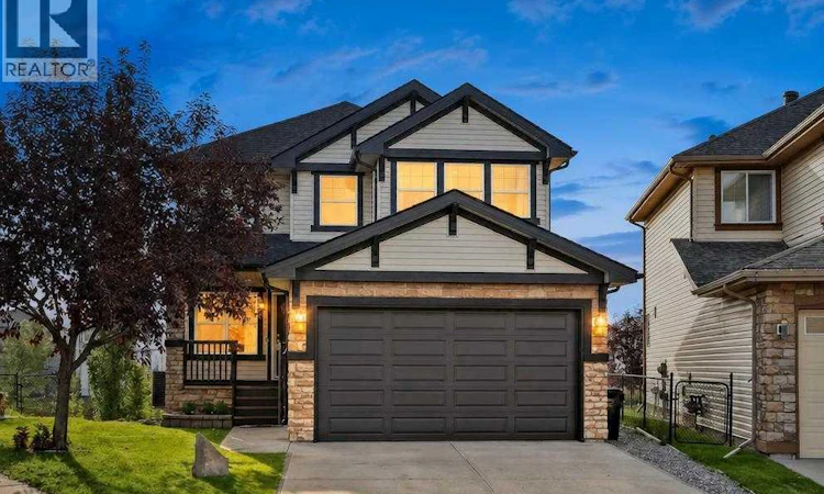 614 Kincora Bay NW