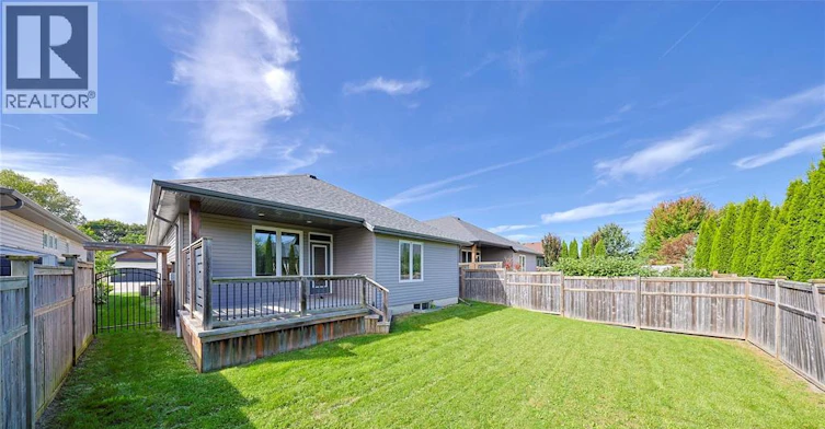 229 Meadowlark Lane, Sarnia, ON, N7S 0B6 - 23