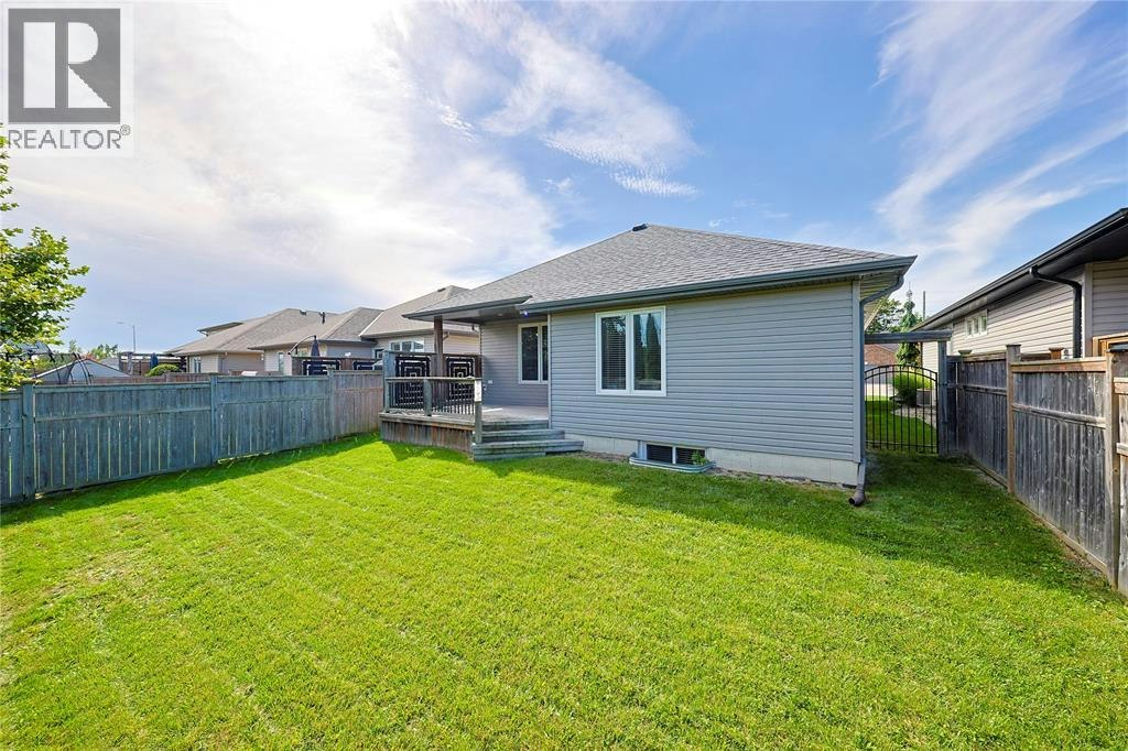 229 Meadowlark Lane, Sarnia, ON, N7S 0B6 - 21