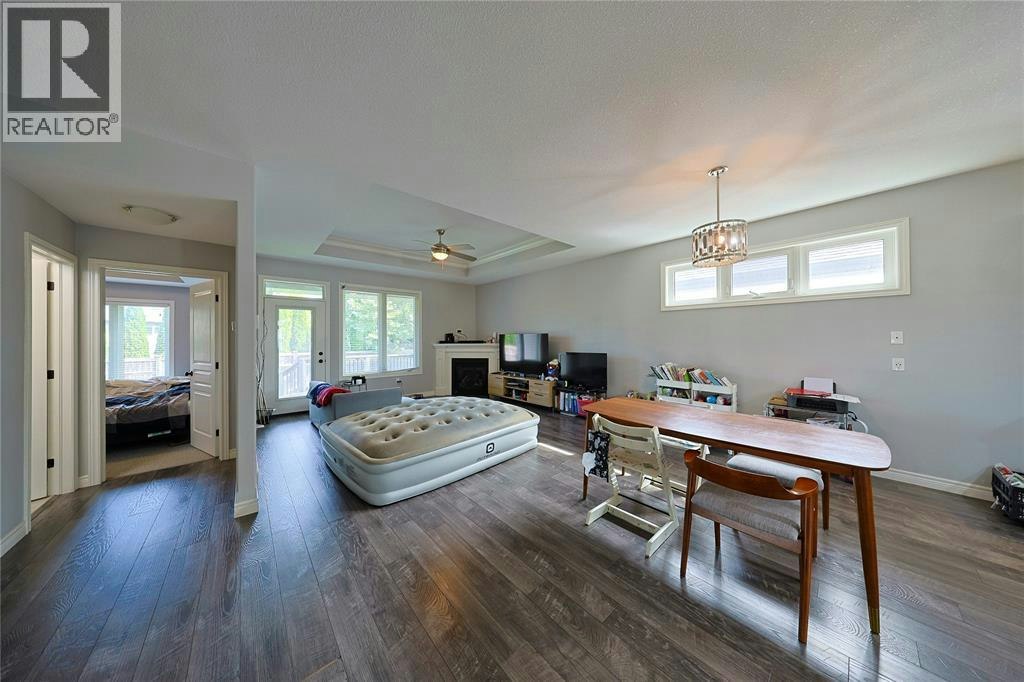 229 Meadowlark Lane, Sarnia, ON, N7S 0B6 - 6