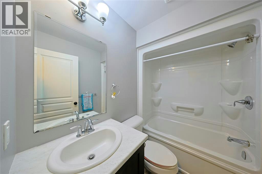 229 Meadowlark Lane, Sarnia, ON, N7S 0B6 - 13