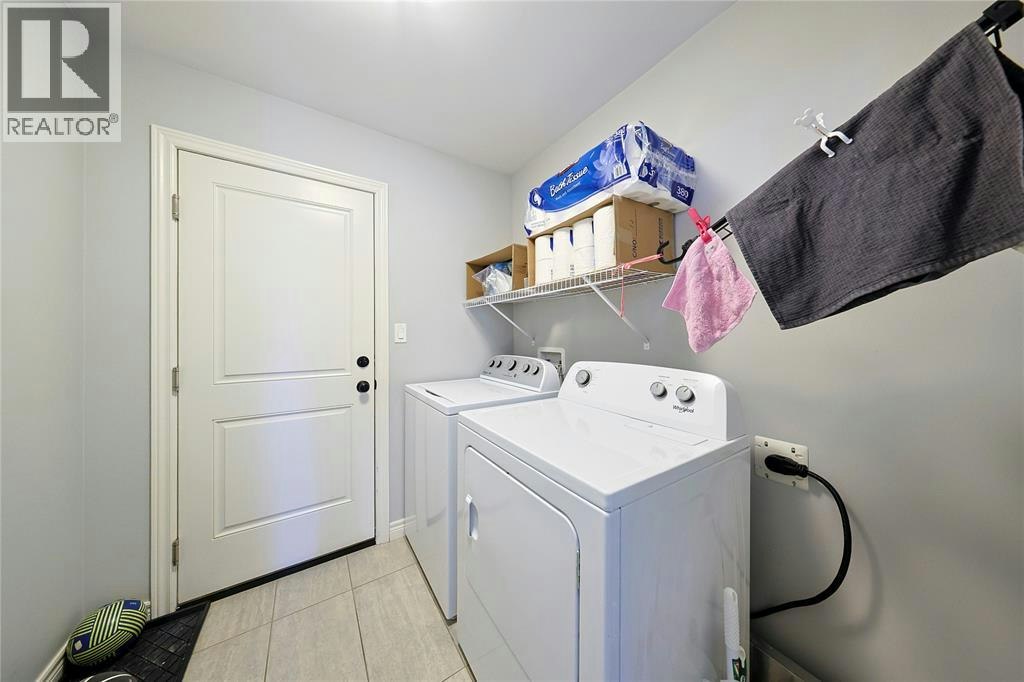 229 Meadowlark Lane, Sarnia, ON, N7S 0B6 - 12
