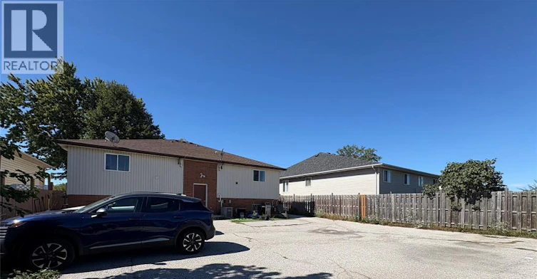 4-1970 Daytona, Windsor, ON, N9B 3V7 - 14