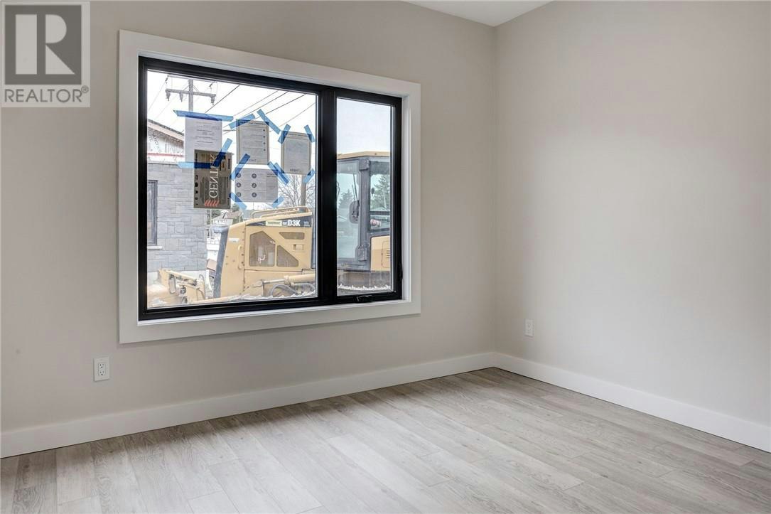 105 Notre Dame Street, Greater Sudbury, ON, P0M 1B0 - 10