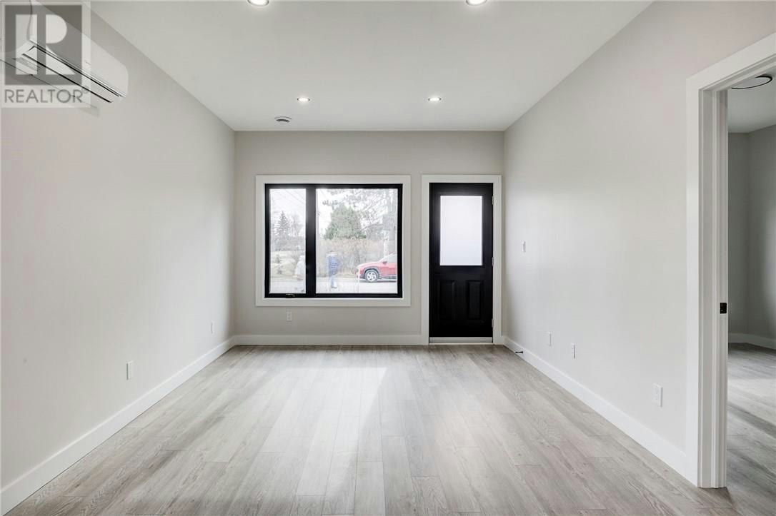 105 Notre Dame Street, Greater Sudbury, ON, P0M 1B0 - 4