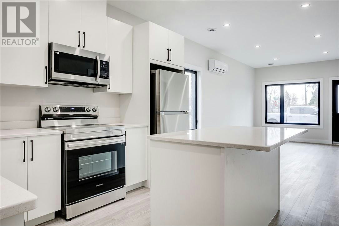 105 Notre Dame Street, Greater Sudbury, ON, P0M 1B0 - 3