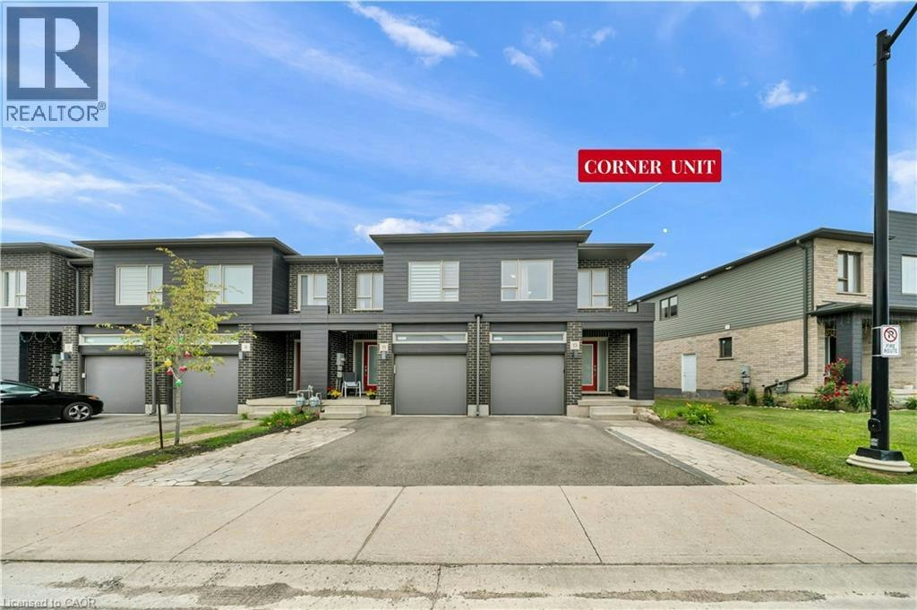 13 Pony Way, Kitchener, ON, N2R 0R8