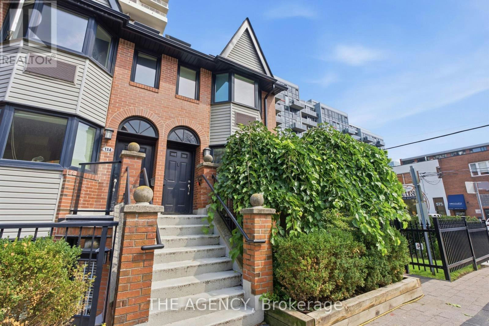 14A-570 Wellington Street, Toronto, ON, M5V 2X5 - 2