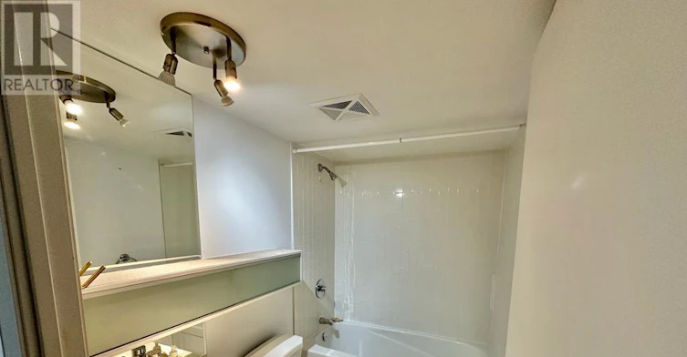 632-111 Elizabeth Street, Toronto, ON, M5G 1P7 - 11