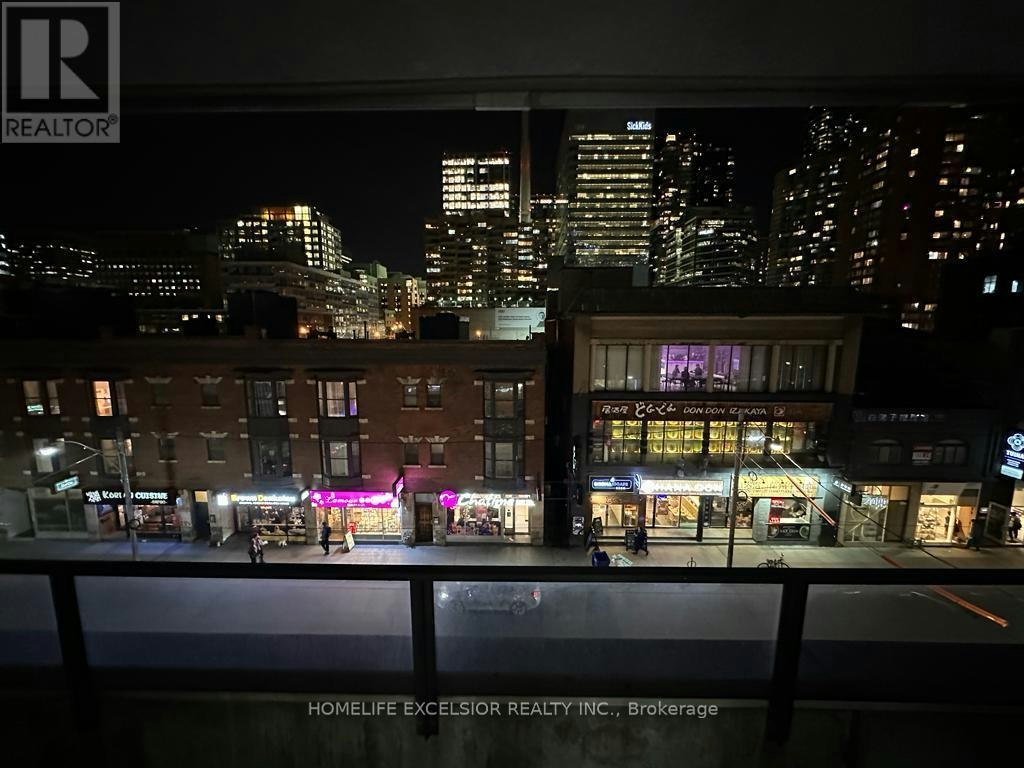 632-111 Elizabeth Street, Toronto, ON, M5G 1P7 - 15
