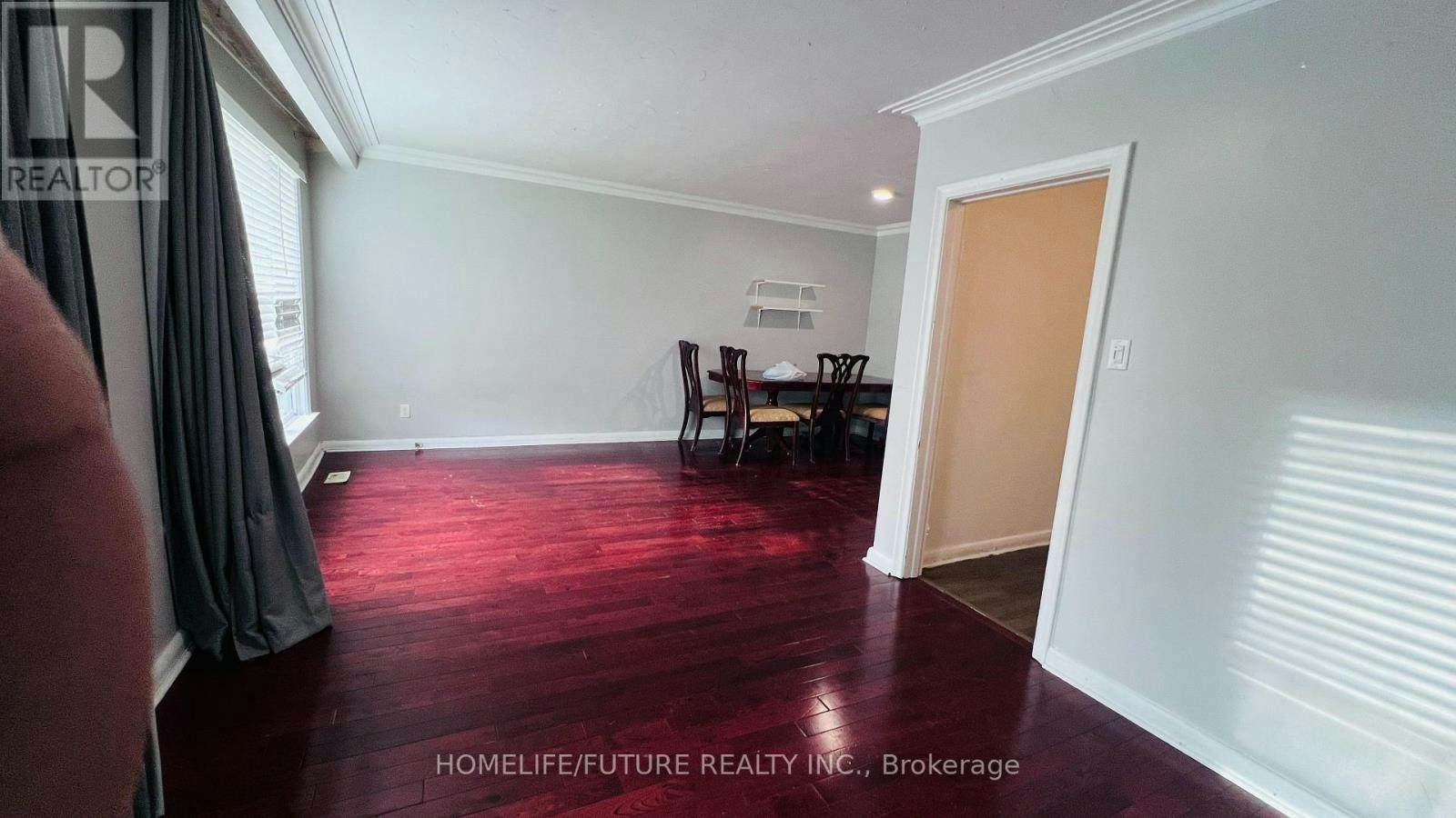 MAIN-7 Perivale Crescent, Toronto, ON, M1J 2B9 - 3