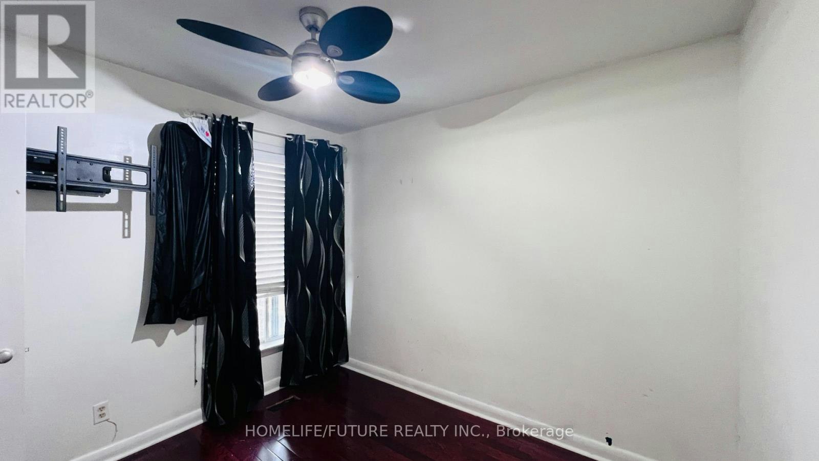 MAIN-7 Perivale Crescent, Toronto, ON, M1J 2B9 - 8