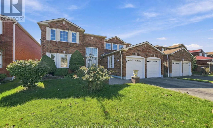 61 Bluenose Crescent