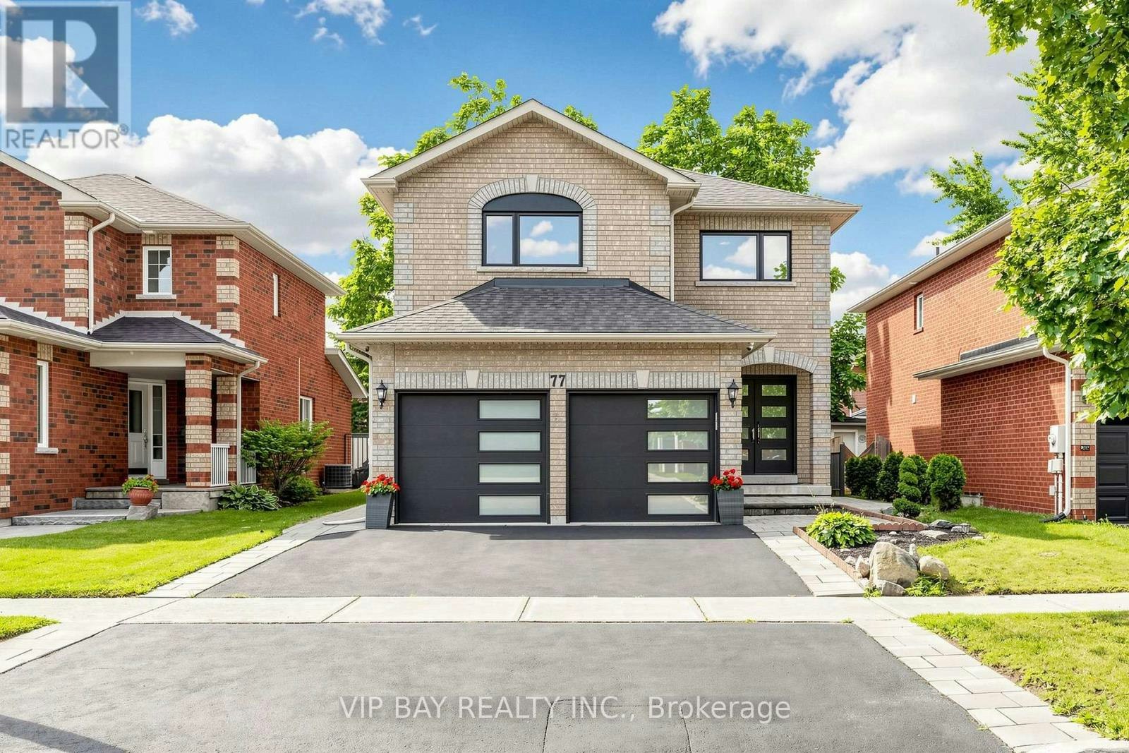 77 Amberview Drive, Georgina, ON, L4P 3Y3