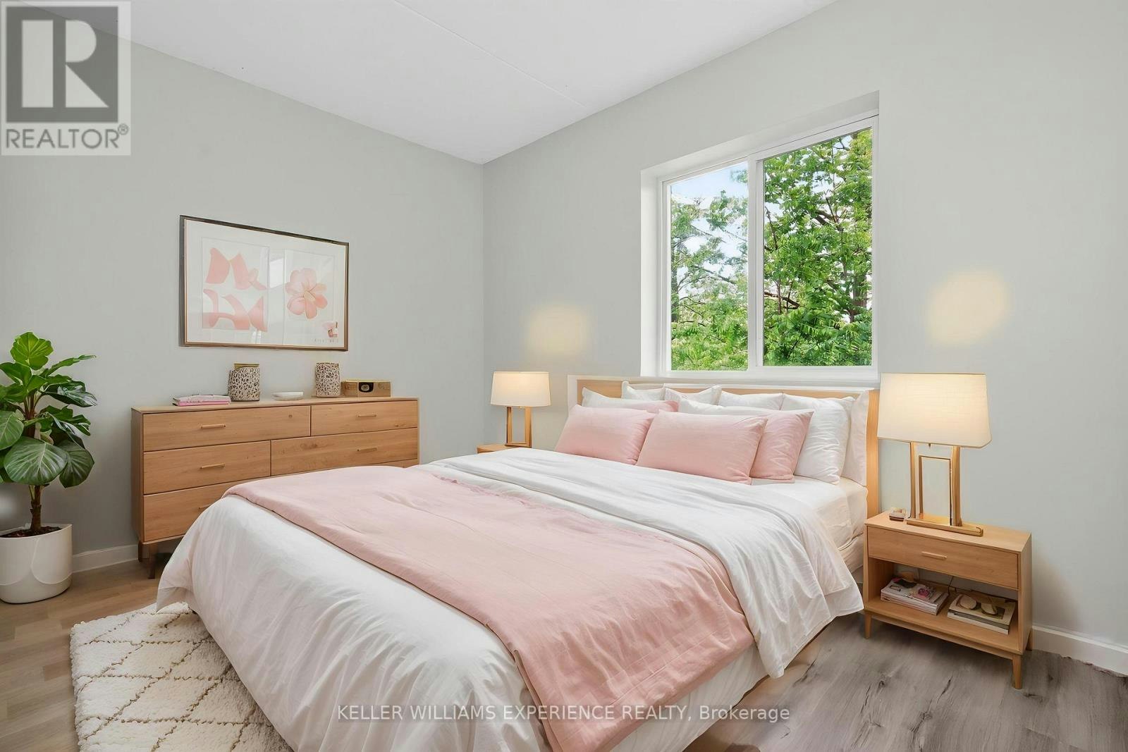 208-107 Bond Street, Orillia, ON, L3V 1J7 - 10
