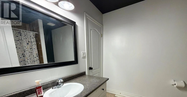 125 Huronia Road, Barrie, ON, L4N 4G1 - 14